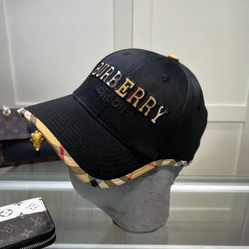 Burberry Cap 170 (11)